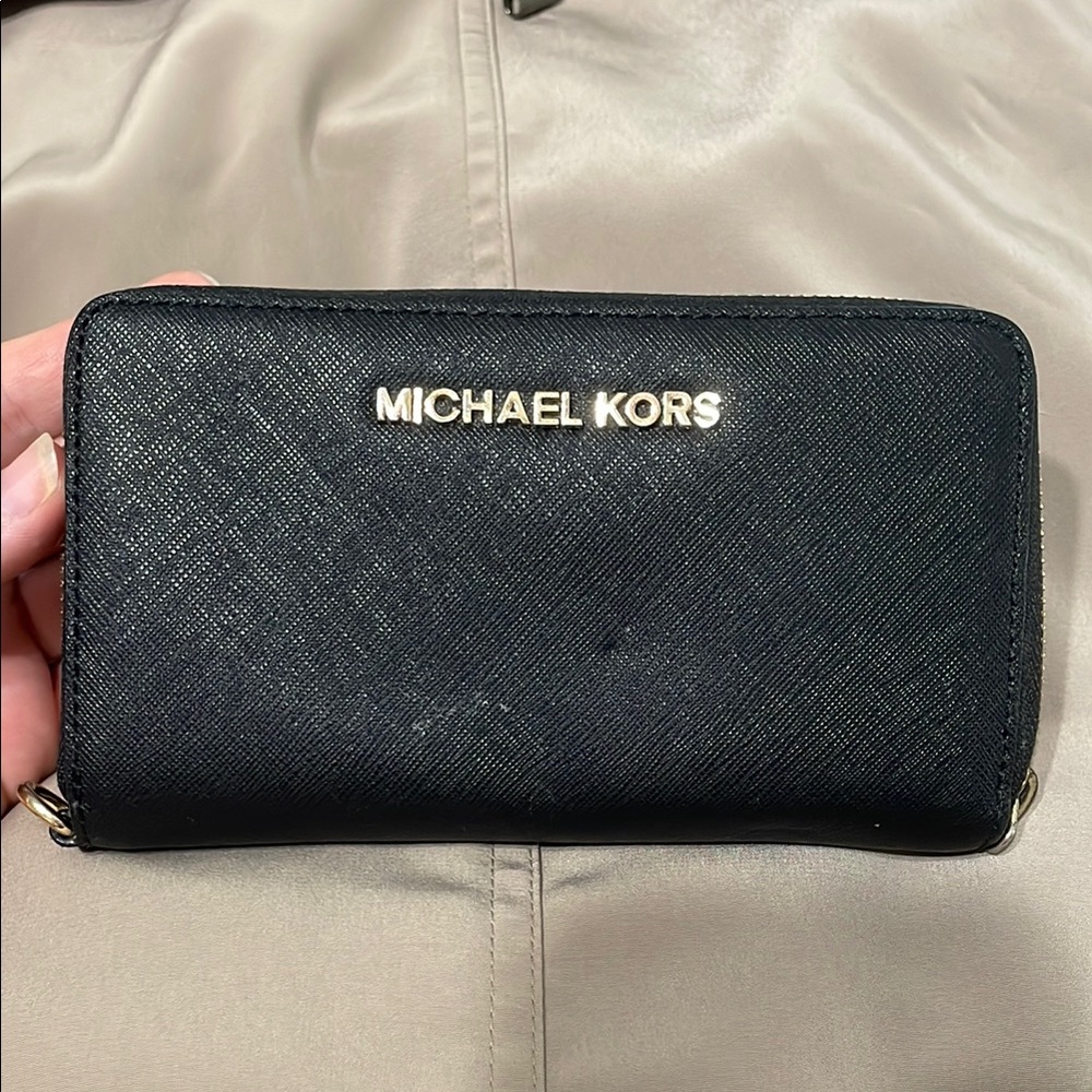 Michael Kors Black Textured Zip Wallet